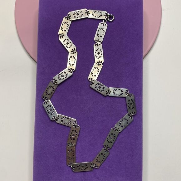 💛 Antique Silver Birks Paste Filigree Panel Necklace - Picture 3 of 4